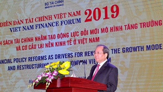 Deputy Minister of Finance Do Hoang Anh Tuan speaks at the Vietnam Finance Forum 2019, which opens in Quang Ninh on September 19, 2019. (Photo: VNA)