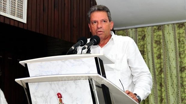 Secretary of the Communist Party of Cuba (PCC) Central Committee Victor Gaute Lopez speaks at the event (Source: VNA)