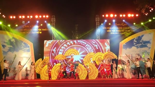 A performance at the programme (Photo: hanoimoi.com.vn)