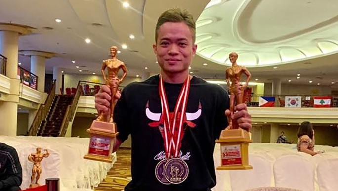 Female bodybuilder Nguyen Bich Tram claims a double of gold medals for Vietnam.