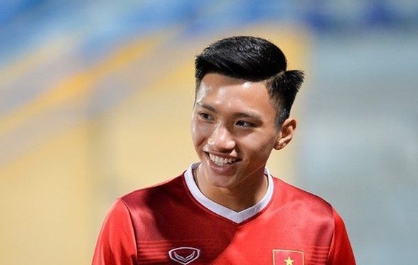 Doan Van Hau is the last player to join the Vietnam squad for training ahead of their Group G clash against Malaysia. (Photo: VFF)