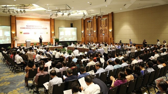 At the 4th national farmers’ forum (Photo: danviet.vn)