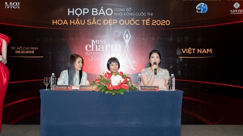 At the press conference for the Miss Charm International 2020 (Photo: VOV)
