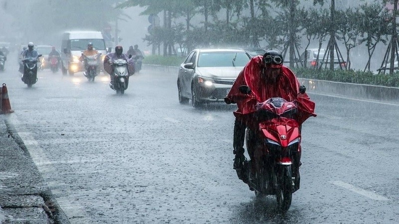Heavy rain is expected to hit Vietnam's central region as a result of cold air. (Photo: VNA)