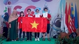 The Vietnamese team at the science competition in Indonesia
