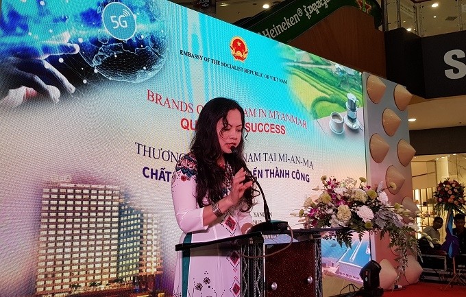 Vietnamese Ambassador to Myanmar Luan Thuy Duong speaks at the event. (Photo: Vietnamese Embassy in Myanmar)