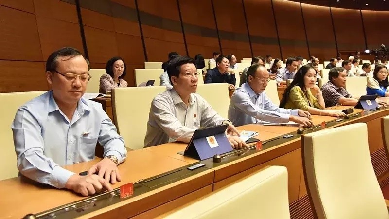The November 18 working day of the National Assembly's eight plenary meeting