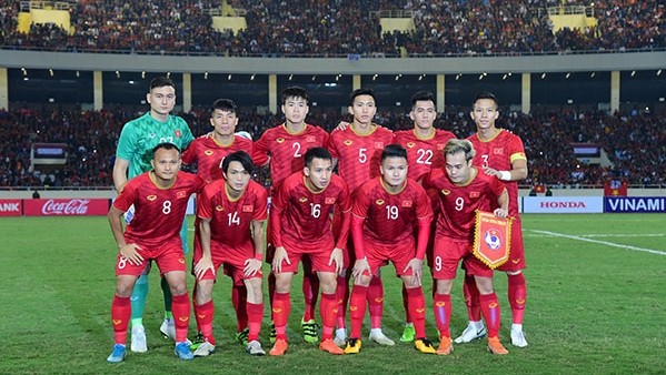 Vietnam national squad move up three spots to an impressive 94th place in the latest FIFA rankings, as announced on November 28, 2019. (Photo: NDO/Tran Hai)