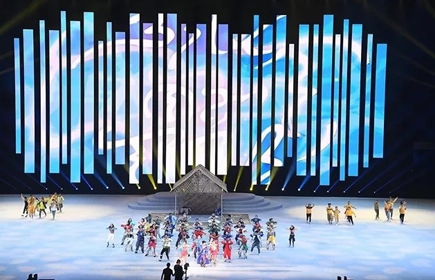 An art performance at the opening ceremony of the 2019 SEA Games.