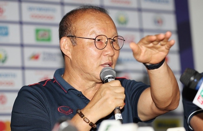 Vietnam head coach Park Hang-seo speaks at the press conference on Friday. (Photo: VFF)