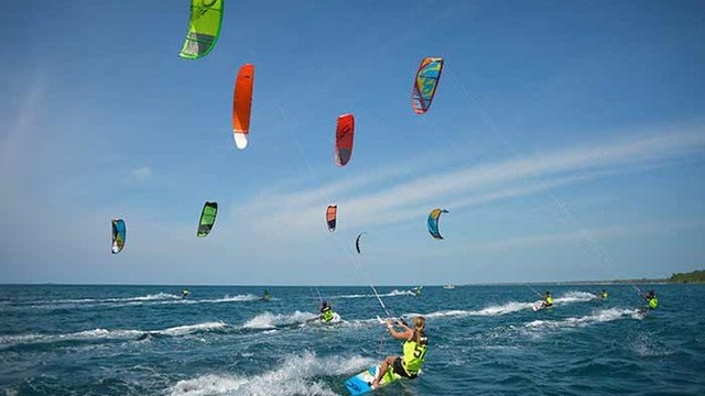 The International Kite Surfing Festival will take place in Ninh Thuan province on December 7. (Image for illustration)