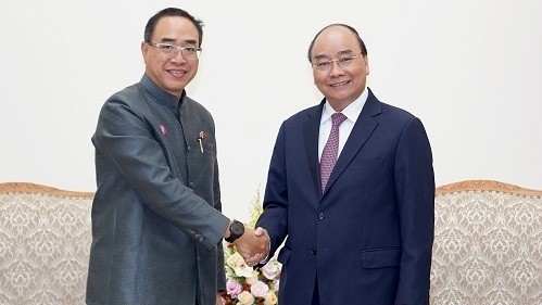 Prime Minister Nguyen Xuan Phuc and Thai Ambassador to Vietnam Tanee Sangrat (Photo: VGP)