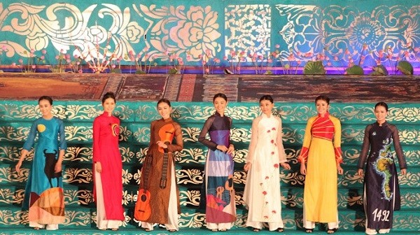 Vietnam’s Ao Dai to be highlighted at Hue Festival 2020 (Photo: huefestival.com)