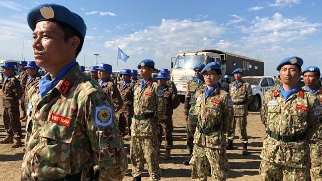 Members of Vietnam’s Level-2 Field Hospital No. 1 join in celebrating UN Day in Bentiu, South Sudan. (Photo: NDO/My Hanh)