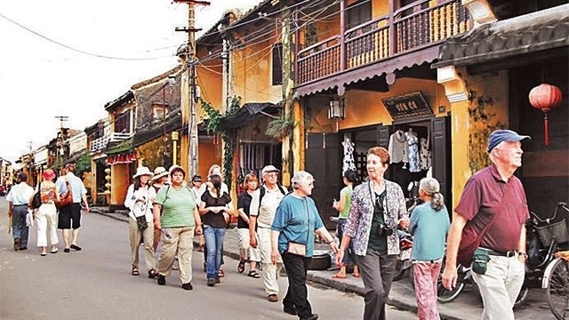 Foreigners in Hoi An