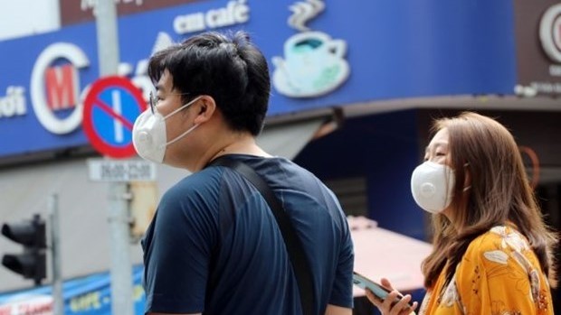 Tourists in Da Nang city. Tourism and associated services are among the hardest hit sectors by the COVID-19 epidemic (Photo: VNA)