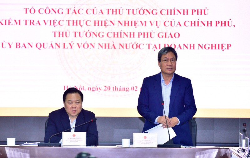 Vice Chairman of the Government Office Nguyen Cao Luc speaking at the meeting. (Photo: VGP)