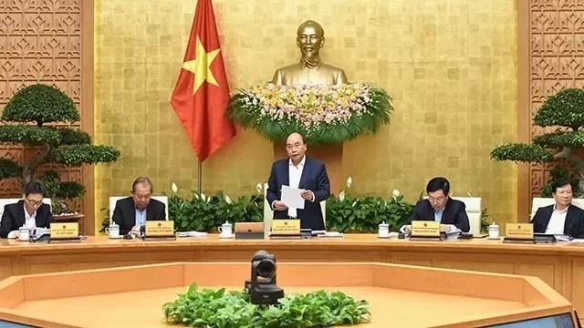 PM Nguyen Xuan Phuc chairs a regular government meeting on March 3. (Photo: Tran Hai)