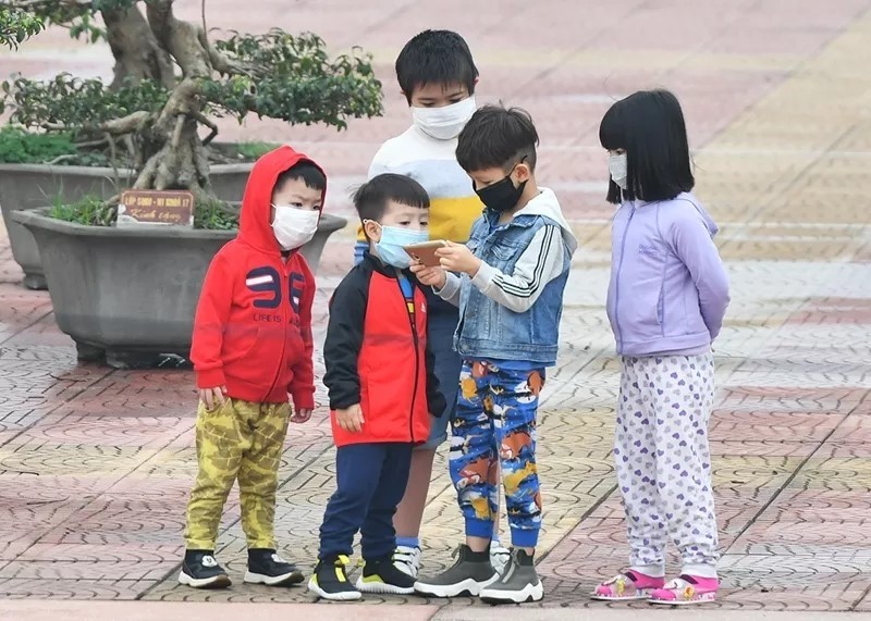 Children begin to get to know each other in the quarantine area.