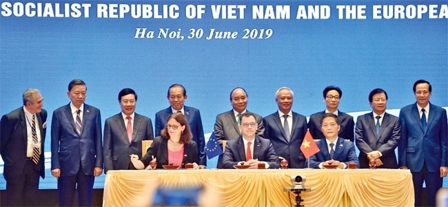 The signing of the EU-Vietnam FTA in June 2019. (Photo: NHAT BAC/ND)