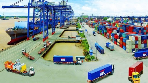 During the four-month period, the country enjoyed a trade surplus of US$3.04 billion. (Illustrative image)