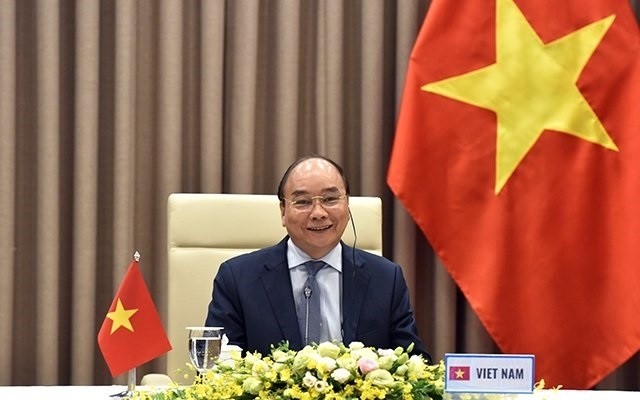 Prime Minister Nguyen Xuan Phuc attends the Online Summit level Meeting of the Non-Aligned Movement Contact Group in response to COVID-19 on May 4. (Photo: NDO/Tran Hai)
