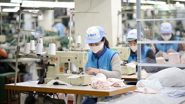 Vietnam's economic growth is projected to rebound to 7% in 2021.
