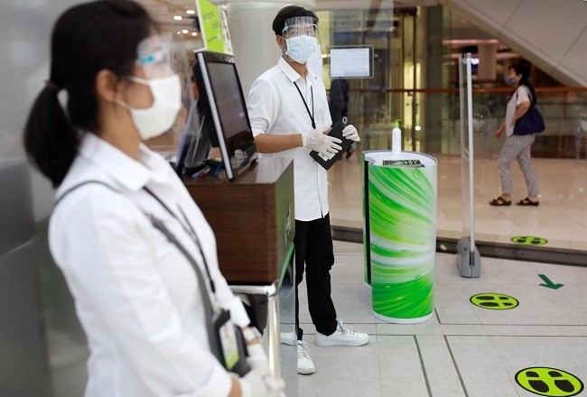 Thailand on May 17 opened malls and department stores for the first time since March in its second phase of relaxing measures as the number of new coronavirus cases slowed.