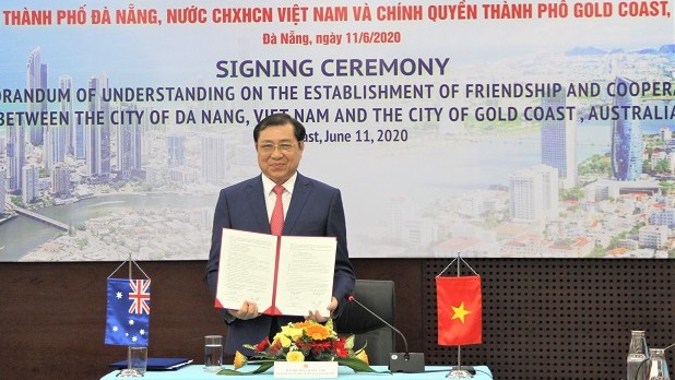 Chairman of Da Nang city People’s Committee Huynh Duc Tho at the signing ceremony (Photo: baodanang.vn)