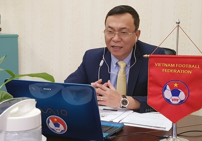 Permanent Vice President of the VFF Tran Quoc Tuan participates in the virtual meeting of the AFF Council on June 16. (Photo: VFF)