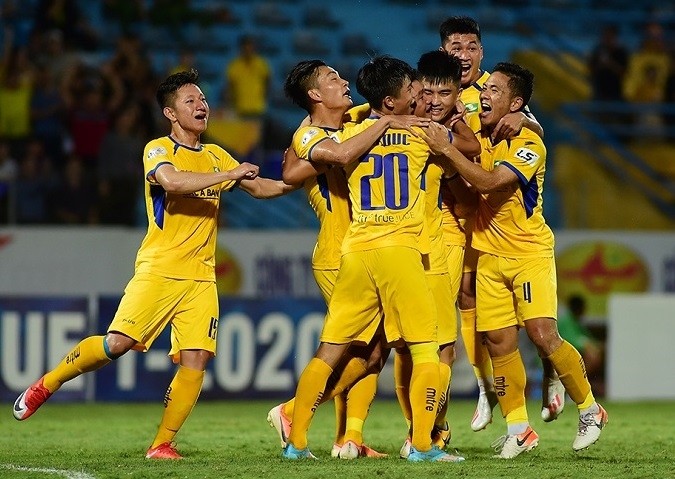 Song Lam Nghe An are now one point clear at the top of the V.League table following their three wins and two draws.