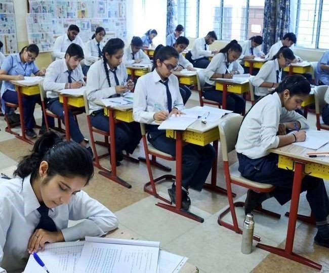 The schools across Indian’s capital city of New Delhi will continue to remain closed till July 31, announced Deputy Chief Minister Manish Sisodia.