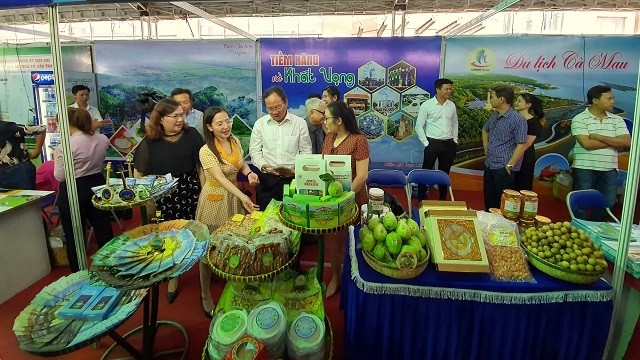 Southern specialties are introduced within the programme (Photo: tuoitre.vn)