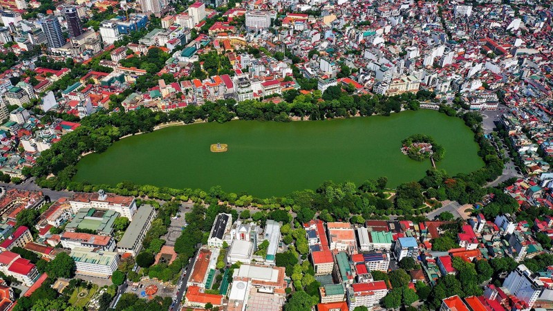 Hanoi’s Sword Lake looks different in an aerial view. (Photo: NDO/Le Viet)