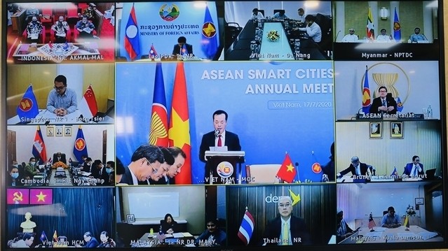 The third conference of the ASEAN Smart Cities Network held online on July 17. (Photo: VNA)