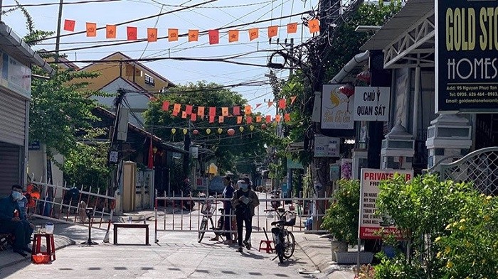Hoi An ancient town will re-impose social distancing measures from midnight of July 31. (Photo: NDO/Tan Nguyen)