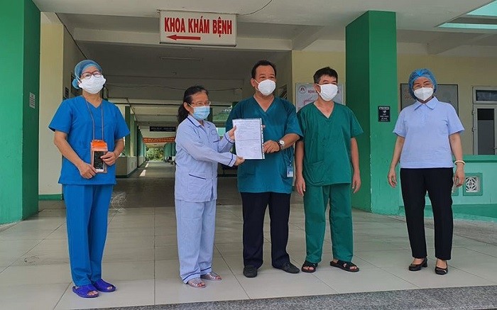 One more COVID-19 patient in Da Nang has fully recovered from the disease. 