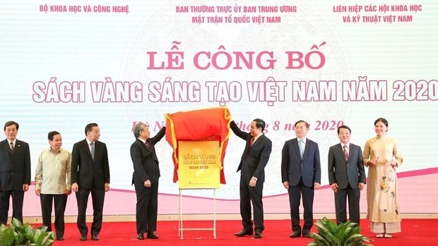 At the ceremony (Photo: hanoimoi.com.vn)