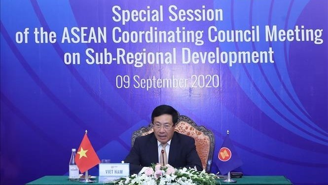 Deputy PM and Foreign Minister Pham Binh Minh chairing the ASEAN Coordinating Council Meeting on Sub-Regional Development. (Photo: VNA)