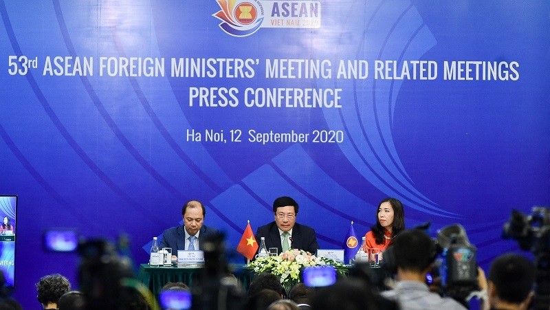 The 53rd ASEAN Foreign Ministers’ Meeting and Related Meetings press conference (Photo: VGP)
