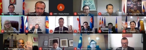 General view of the virtual meeting between the Committee of Permanent Representatives to ASEAN and UN officials. (Photo: VNA)