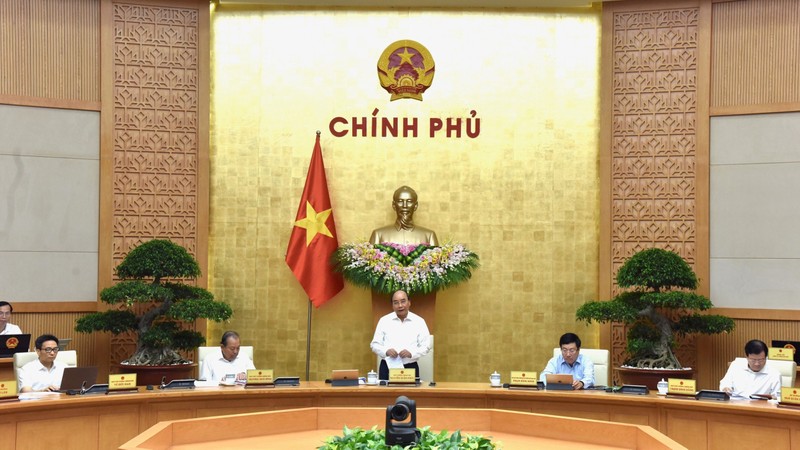 PM Nguyen Xuan Phuc speaking at the meeting (Photo: NDO/TRAN HAI)