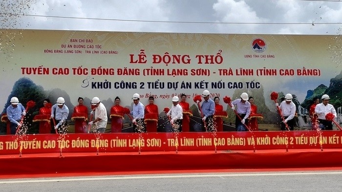The ground-breaking ceremony for construction of the Dong Dang (Lang Son) - Tra Linh (Cao Bang) Expressway on October 3, 2020. (Photo: NDO/Minh Tuan)