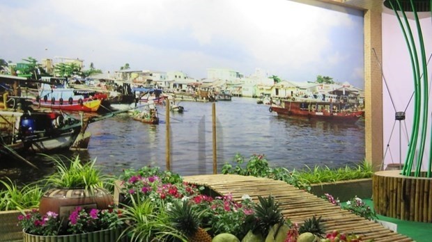 Cai Rang Floating Market reappears in Hanoi. (Photo: VNA)