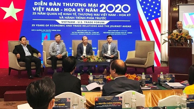 At the trade forum between Vietnam and the US. (Photo: VGP)