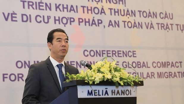 Deputy Minister of Foreign Affairs To Anh Dung speaks at the conference in Hanoi on November 30 (Photo: VNA)