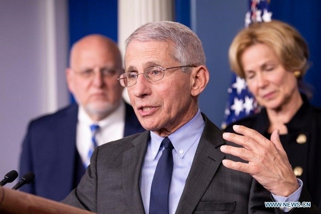 File photo taken on March 2, 2020 shows Anthony Fauci (Front), director of the US National Institute of Allergy and Infectious Disease, speaking during a press conference at the White House in Washington, D.C., the United States. (Photo: Xinhua)
