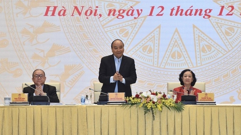 PM Nguyen Xuan Phuc attends the teleconference.