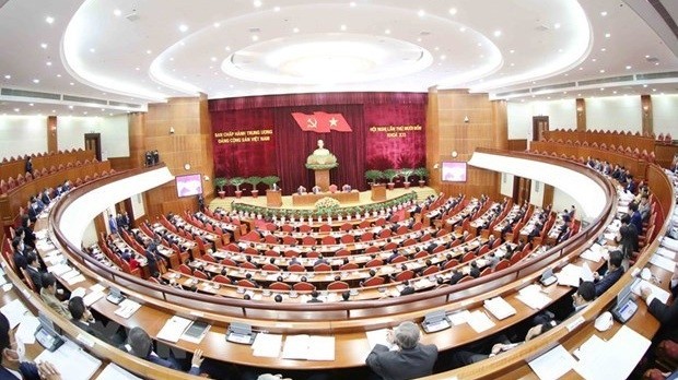 The Party Central Committee spent the second day of its 14th session debat ing several draft reports to be submitted to the upcoming 13th National Party Congress. (Photo: VNA)