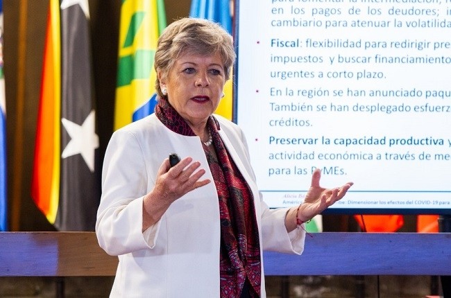 Alicia Barcena, executive secretary of the Economic Commission for Latin America and the Caribbean (ECLAC), speaks at the presentation of a report in Santiago, Chile, April 21, 2020. (Source: ECLAC/Handout via Xinhua)
